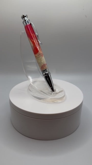 Strider Twist Pen